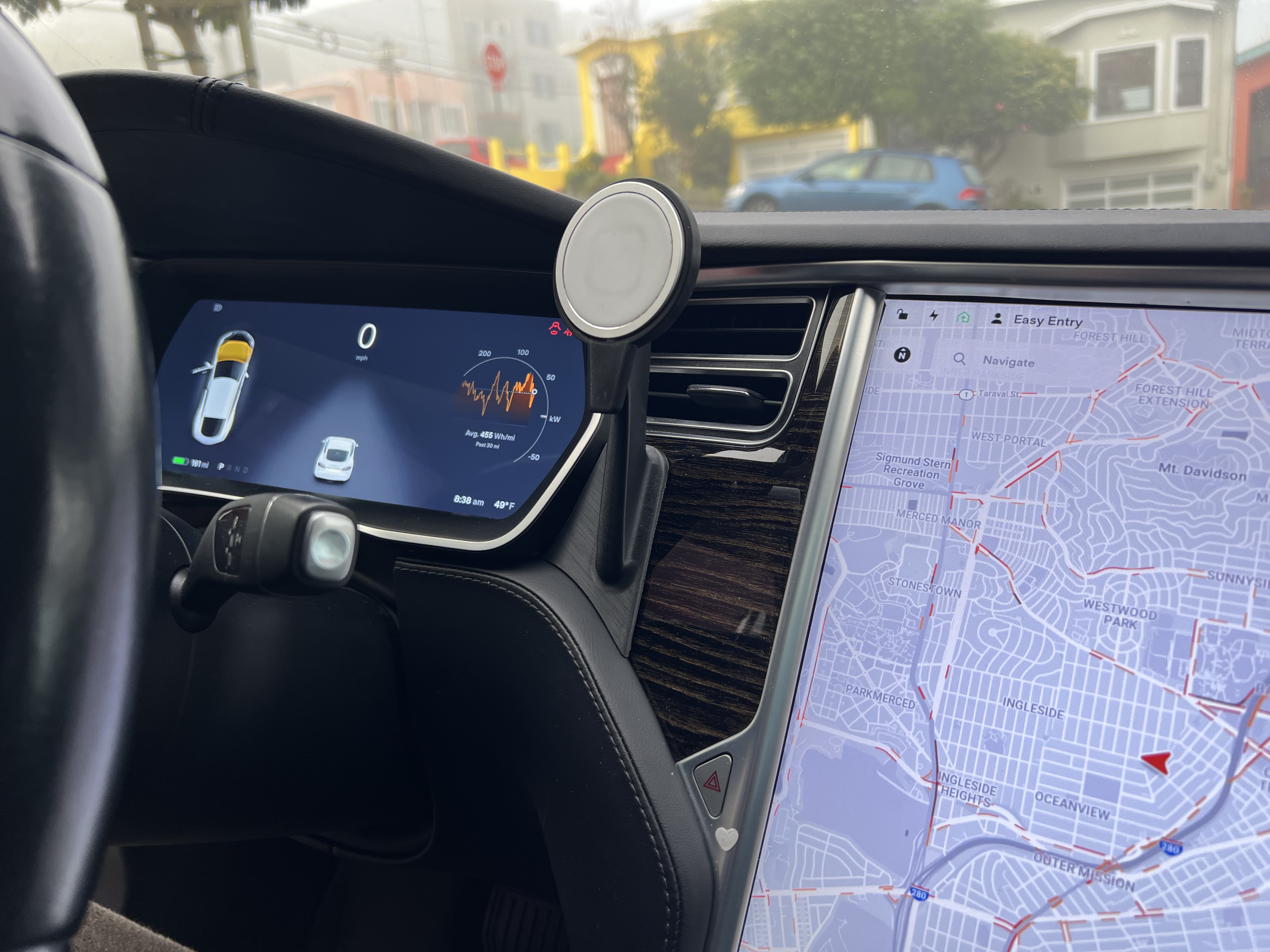 MagSafe Phone Mount for the Tesla Model S (2012-2020) gallery image 4